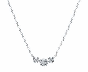 クリスマスの思い出に特別なジュエリーを♡