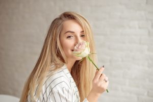 薔薇（バラ）の花言葉は？本数・色・部位ごとの意味など詳しくご紹介！_2