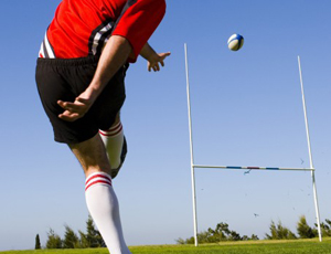 山下真司氏の熱血応援で見事成功!秩父宮でラグビーゴールキックプロポーズ!