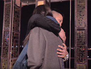 美しい夜景と大切な人たちに囲まれたホワイトデーのサプライズプロポーズ!