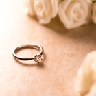 プロポーズに必須の知識！指輪の相場や選び方のポイント