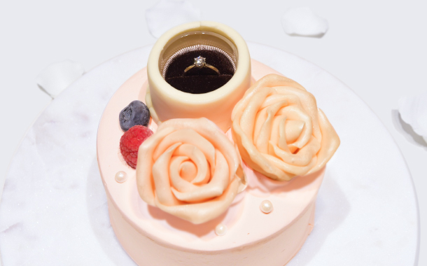 プロポーズケーキ Rose+