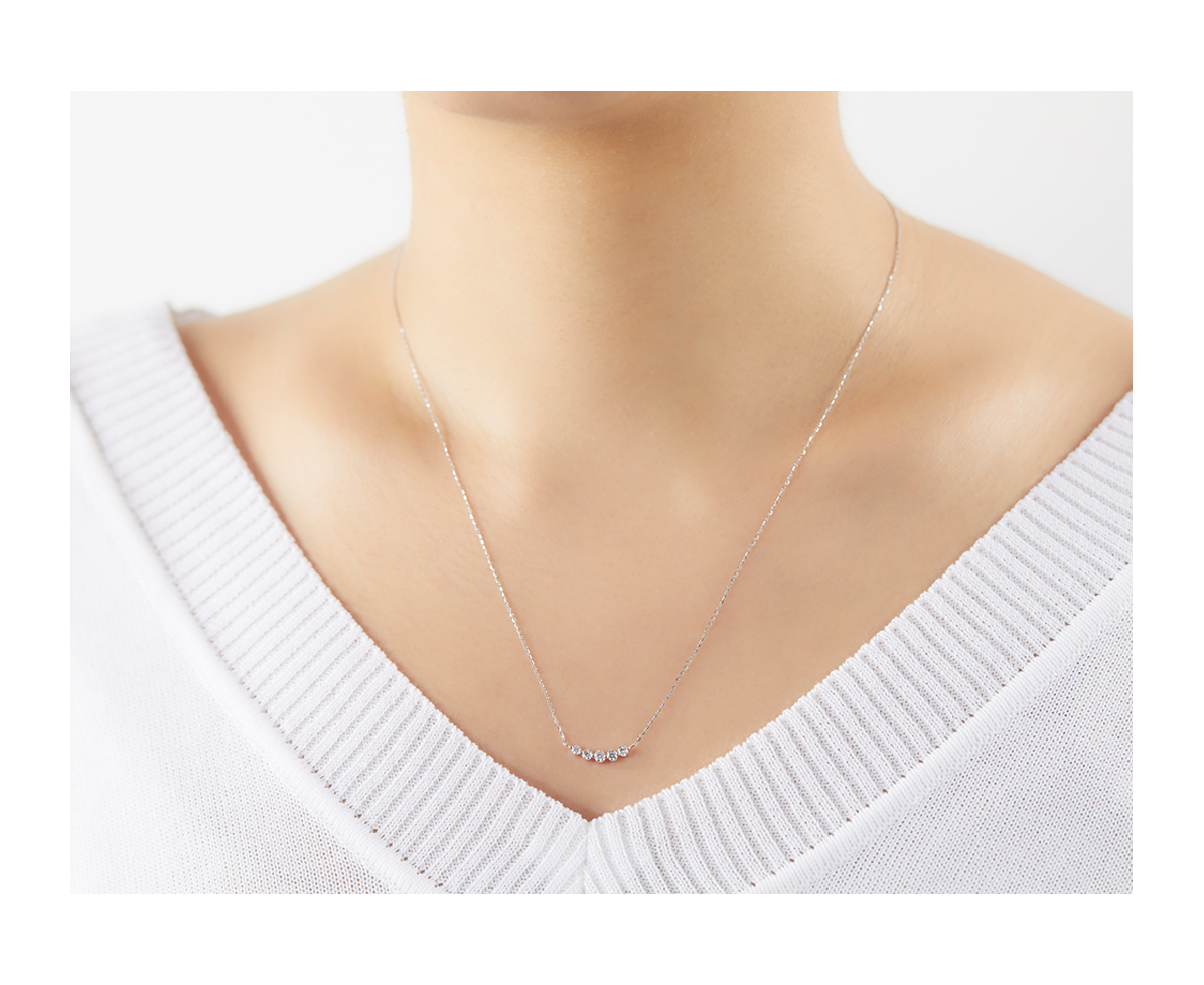 ナシラ｜アニバーサリージュエリー｜カップルに人気の婚約指輪,結婚