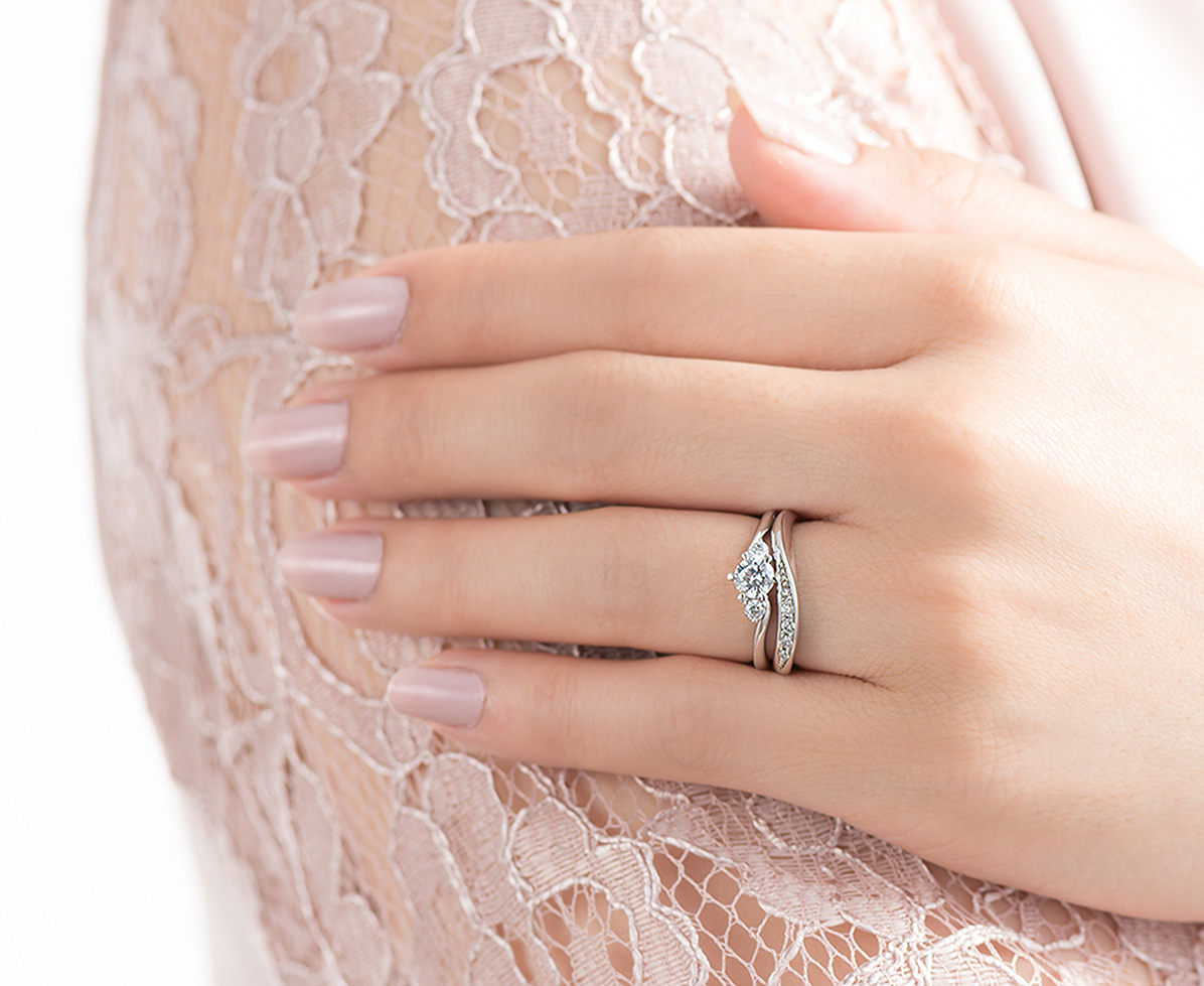 シェリア&アポロ｜セットリング｜カップルに人気の婚約指輪,結婚指輪は 