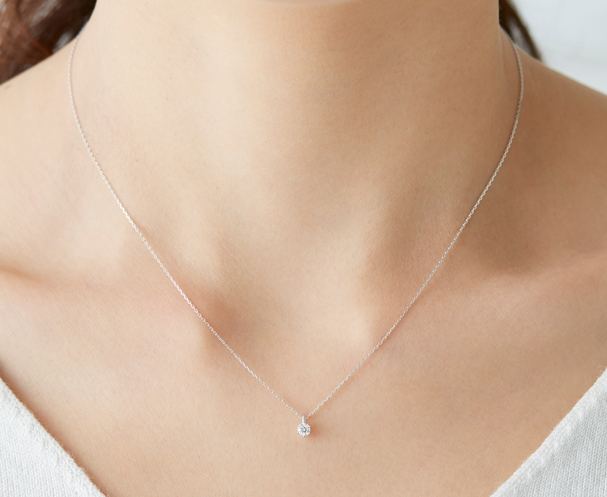 ティターニア｜アニバーサリージュエリー｜カップルに人気の婚約  