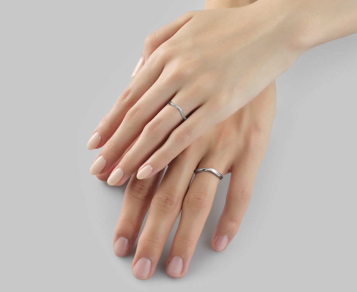 アピアス｜結婚指輪（マリッジリング）｜カップルに人気の婚約指輪