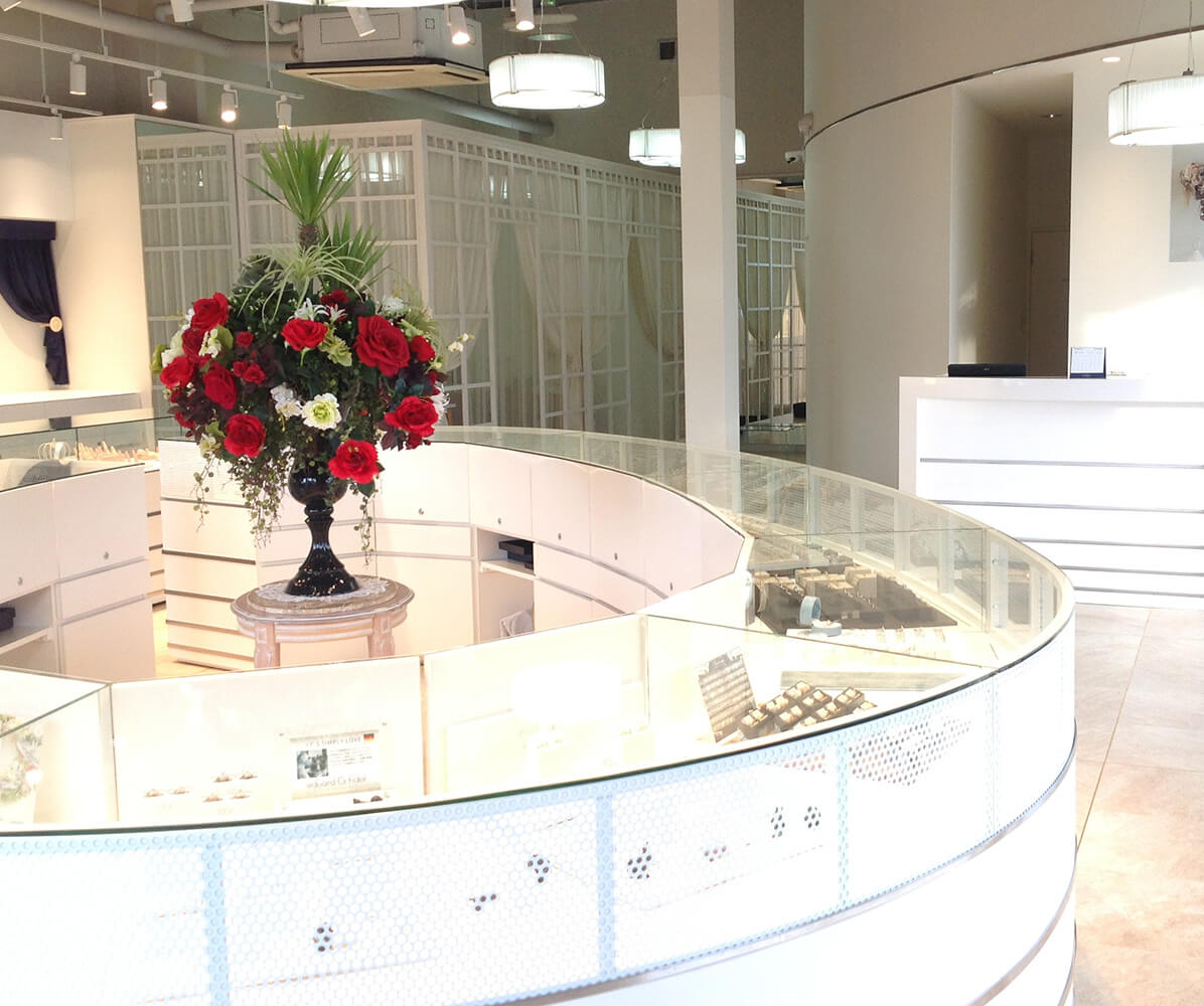 婚約指輪・結婚指輪 アイプリモ取扱店)オペラ福島店（福島県・福島市）店舗写真.1