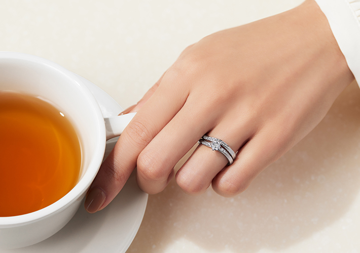 ハレの日にも、普段着にも映えるデザイン