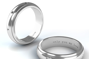 結婚指輪にも使われるシルバーとステンレスの違いとは 婚約指輪 結婚指輪のi Primo アイプリモ