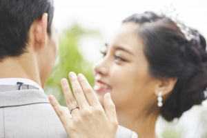 結婚指輪のサイズ直しはどうする？流れや注意点を解説！