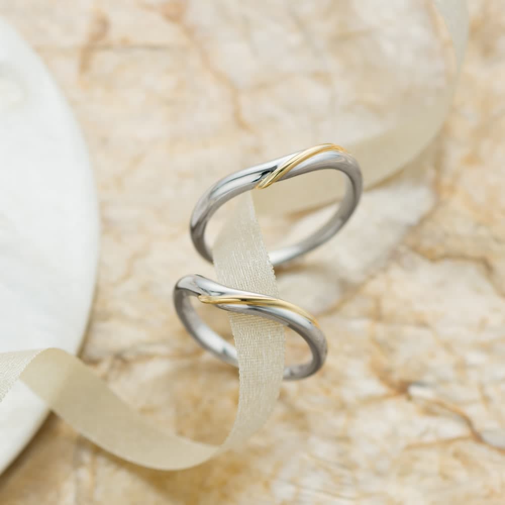 プラチナの結婚指輪が人気の理由・注意点を解説！