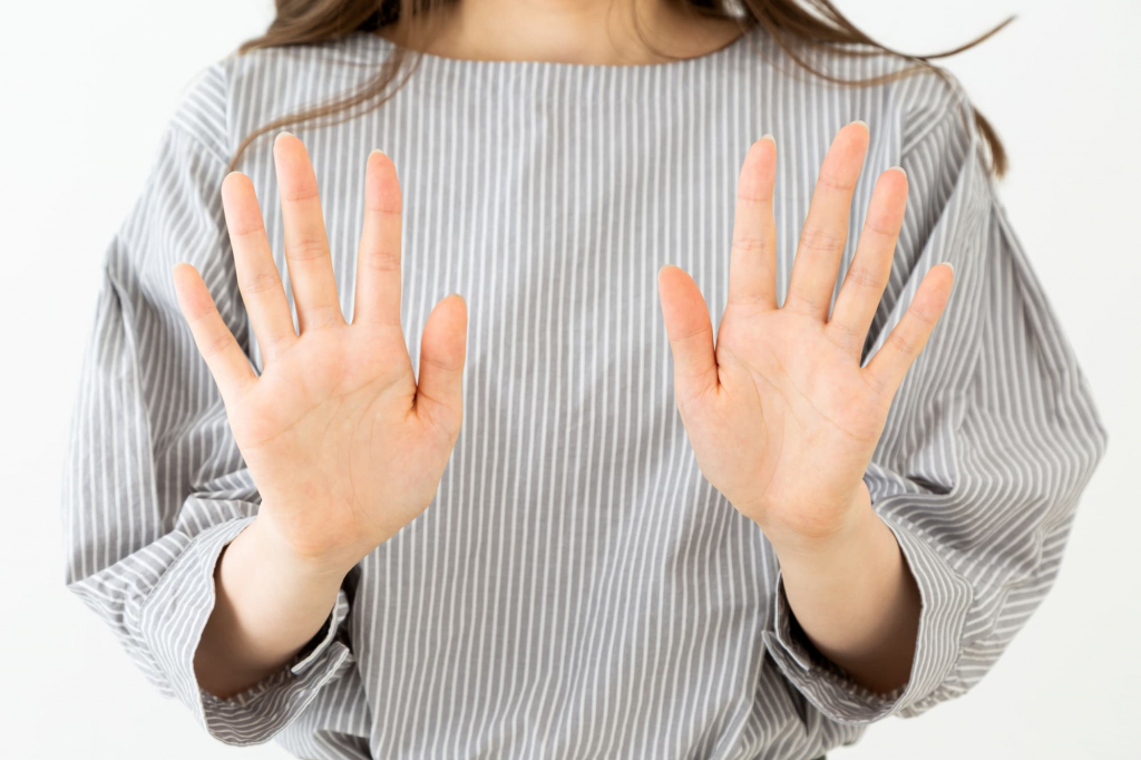 「婚約指輪はいらない」と言うパートナーの本心は？